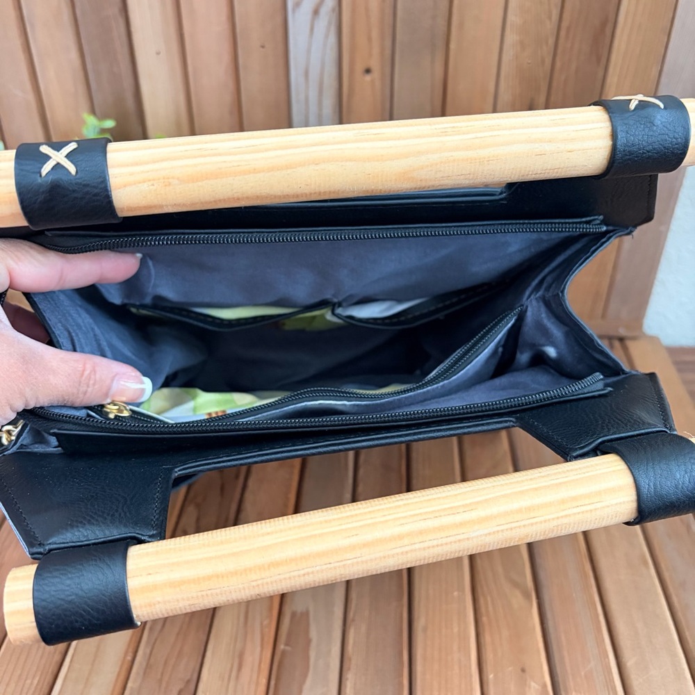 Hand painted Black Leather Hummingbird Music Tote Wood Handles Artisan Crossbody - Picture 4 of 12